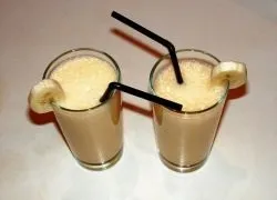 Молочно-банановий коктейль (коктейль) Молочно-банановий коктейль