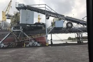Нафтогаз газ людям продають монополії Фірташа - що буде з ціною з 1 квітня