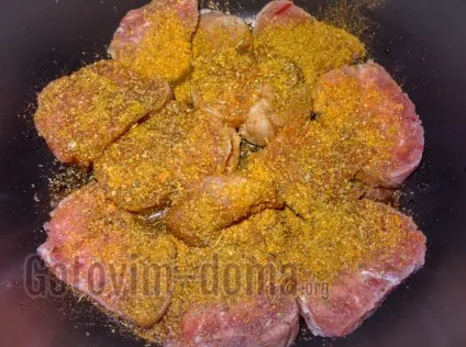М'ясо з сиром і помідорами по-домашньому в мультиварці, рецепт з фото - домашні рецепти з фото (мультиварці) М'ясо з сиром і помідорами по-домашньому в мультиварці, рецепт з фото - домашні рецепти з фото