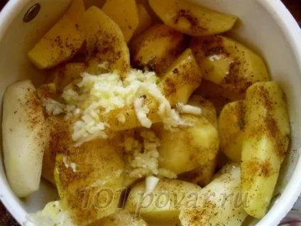 М'ясо з картоплею, запечене в рукаві, 101 кухар (м'ясо) М'ясо з картоплею, запечене в рукаві, 101 кухар