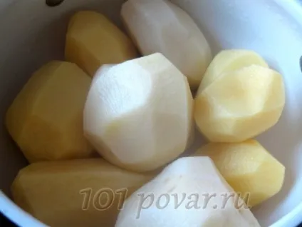 М'ясо з картоплею, запечене в рукаві, 101 кухар (м'ясо) М'ясо з картоплею, запечене в рукаві, 101 кухар