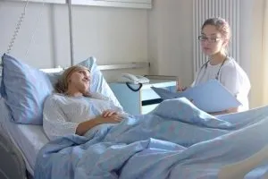 Насічки на яєчниках при лапароскопії, призначення процедури і особливості проведення