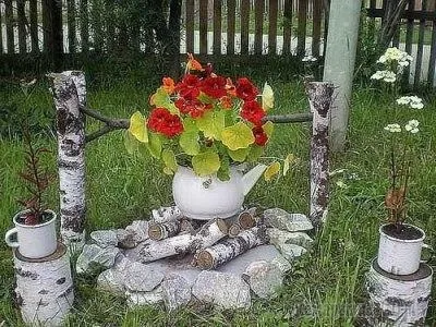 Незвичайні квітники своїми руками 15 цікавих ідей (незвичайні) Незвичайні квітники своїми руками 15 цікавих ідей