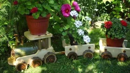 Незвичайні квітники своїми руками 100 ідей з підручних матеріалів - легка справа (руками) Незвичайні квітники своїми руками 100 ідей з підручних матеріалів - легка справа