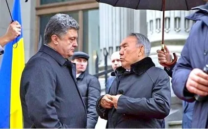 Про що шепотілися президенти