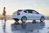 Опис приладової панелі skoda rapid
