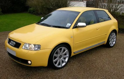 Про компанію audi