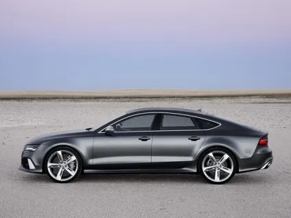 Про компанію audi