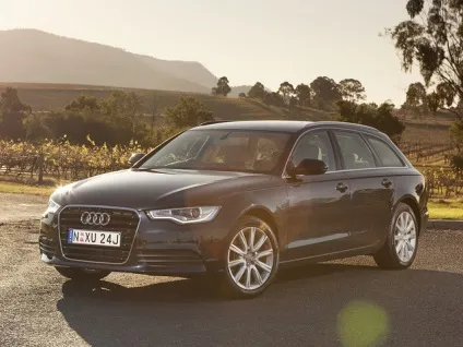 Про компанію audi