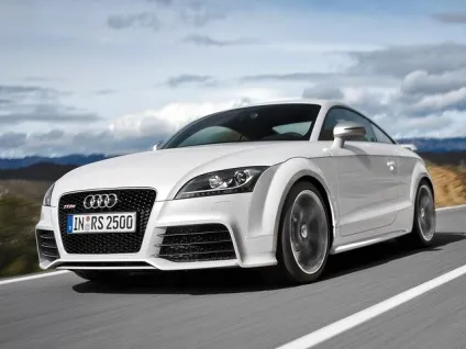 Про компанію audi