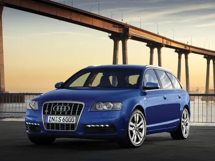 Про компанію audi