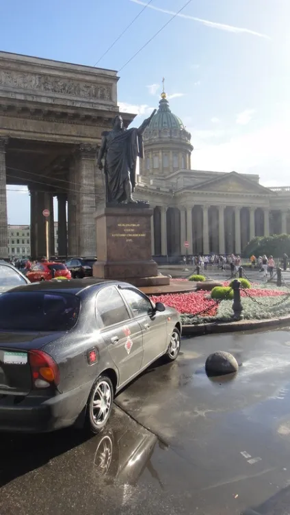 Особливості їзди в Пітері (є розгінні смуги) Особливості їзди в Пітері