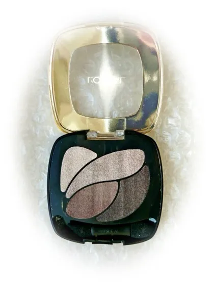Відгуки про тінях для повік l`oreal color riche quadro (color) Відгуки про тінях для повік l`oreal color riche quadro