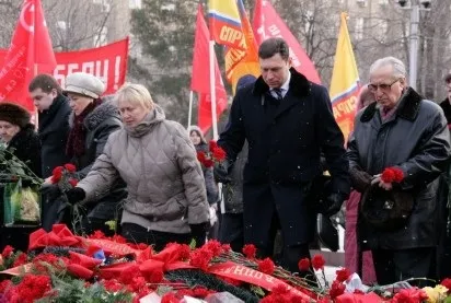 Пам'ятник-ансамбль героям Сталінградської битви (героям) Пам'ятник-ансамбль героям Сталінградської битви