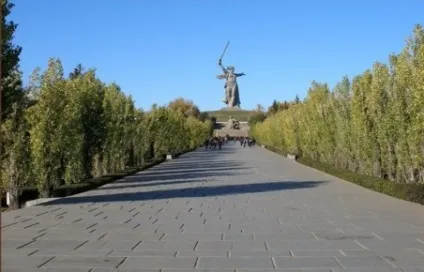 Пам'ятник-ансамбль героям Сталінградської битви (героям) Пам'ятник-ансамбль героям Сталінградської битви
