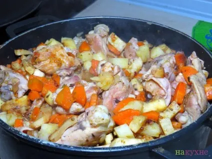 Овочеве рагу з куркою в духовці - покроковий рецепт з фото (страви з грибів) Овочеве рагу з куркою в духовці - покроковий рецепт з фото