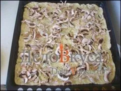 Піца з куркою, грибами