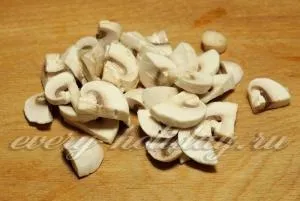 Піца з куркою, грибами і сиром рецепт (гриби) Піца з куркою, грибами і сиром рецепт