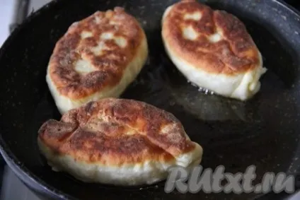 Пиріжки з солоними огірками - рецепт з фото (солоними) Пиріжки з солоними огірками - рецепт з фото