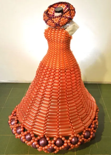 Плаття з повітряних кульок - ярмарок майстрів - ручна робота, handmade (робота) Плаття з повітряних кульок - ярмарок майстрів - ручна робота, handmade
