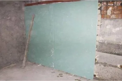 Підготовка стіни до облицювання плиткою, вертикальний монтаж кахлю