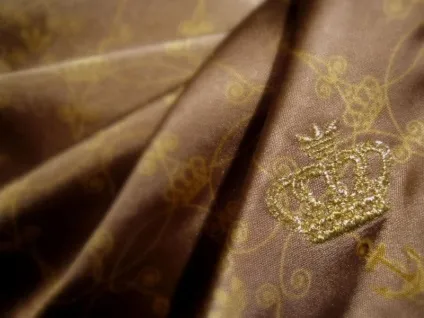 Поліестер - що це за тканина склад, догляд, прання, виведення плям (тканина) Поліестер - що це за тканина склад, догляд, прання, виведення плям