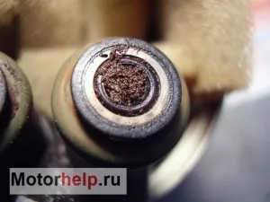 Промивання форсунок (інжектора) - діагностика і ремонт інжекторних двигунів (камери) Промивання форсунок (інжектора) - діагностика і ремонт інжекторних двигунів