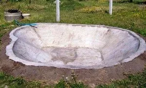 Ставок з бетону своїми руками на дачі будівництво і декор крок за кроком (своїми) Ставок з бетону своїми руками на дачі будівництво і декор крок за кроком
