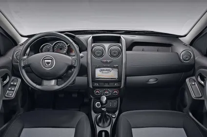 Рено Дастер 2017 року десь збирають новий renault duster габарити машини, фото (збирають) Рено Дастер 2017 року десь збирають новий renault duster габарити машини, фото