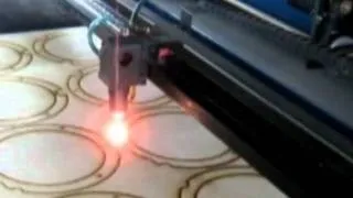 Різка фанери відео-інструкція по монтажу своїми руками, особливо фігурної обробки, який (займає фігурне різання) Різка фанери відео-інструкція по монтажу своїми руками, особливо фігурної обробки, який