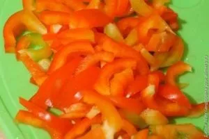 Салат з куркою і морквою по-корейськи (по-корейськи) Салат з куркою і морквою по-корейськи