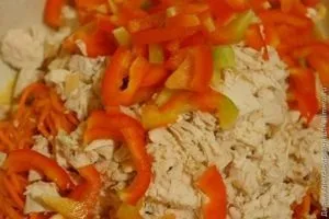 Салат з куркою і морквою по-корейськи (солодкий перець) Салат з куркою і морквою по-корейськи