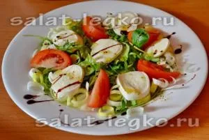 Салат з моцарелою, руколою і помідорами (рецепт) Салат з моцарелою, руколою і помідорами