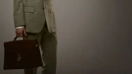 Рюкзак, портфель або папка вибираємо універсальну чоловічу сумку (сумку) Рюкзак, портфель або папка вибираємо універсальну чоловічу сумку