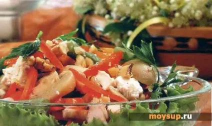 Салат з печерицями, куркою і сиром - неможливо відірватися (печерицями) Салат з печерицями, куркою і сиром - неможливо відірватися