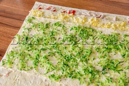 Рулет з лаваша з крабовими паличками, яйцем і огірком - покроковий рецепт з фото (рулет) Рулет з лаваша з крабовими паличками, яйцем і огірком - покроковий рецепт з фото