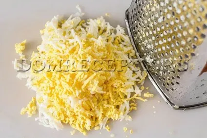 Рулет з лаваша з крабовими паличками, яйцем і огірком - покроковий рецепт з фото (рулет) Рулет з лаваша з крабовими паличками, яйцем і огірком - покроковий рецепт з фото
