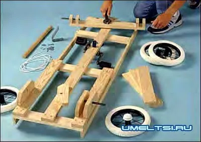 Саморобний дитячий автомобіль своїми руками майстер-клас (дитячий педальний автомобіль) Саморобний дитячий автомобіль своїми руками майстер-клас