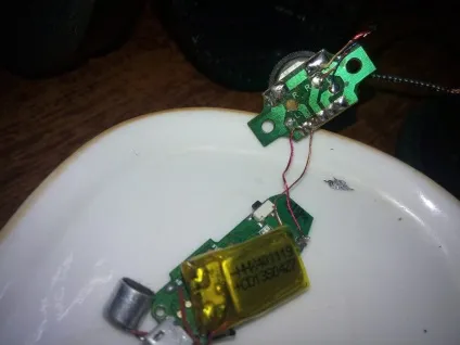 Саморобні bluetooth навушники