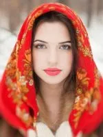 З чим одягнути червону сукню (одягнути) З чим одягнути червону сукню