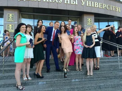 Шкільна форма за або проти