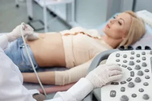Скупчення рідини в маткових трубах особливості патології (безпліддя.) Скупчення рідини в маткових трубах особливості патології
