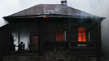 Сонник згорілий будинок уві сні до чого сниться згорілий будинок (сонник згорілий будинок до чого сниться уві сні бачити тлумачення Міллера чужий попелище) Сонник згорілий будинок уві сні до чого сниться згорілий будинок