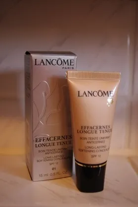 Стійкий консилер lancome effacernes longue tenue spf 12 відгуки
