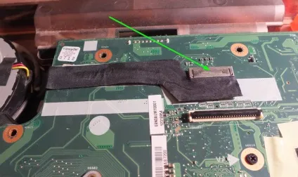 Acer v3-772g - чистка, заміна термопасти (заміна) Acer v3-772g - чистка, заміна термопасти