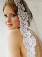 Весільні зачіски з довгою фатою (весільні) Весільні зачіски з довгою фатою