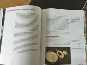 Свинячий стейк з картоплею і овочами для справжніх чоловіків (свинячий стейк з картоплею і овочами для справжніх чоловіків) Свинячий стейк з картоплею і овочами для справжніх чоловіків