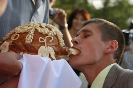 Весільний коровай своїми руками