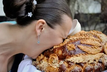Весільний коровай своїми руками