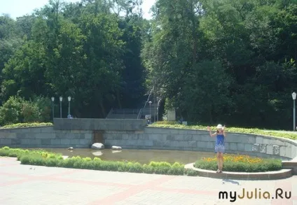 Тарасова гора в Каневі подорожі по світу - жіноча соціальна мережа (велично статечно тут) Тарасова гора в Каневі подорожі по світу - жіноча соціальна мережа